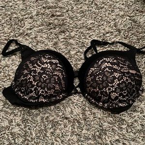 Victoria secret bombshell bra 34C